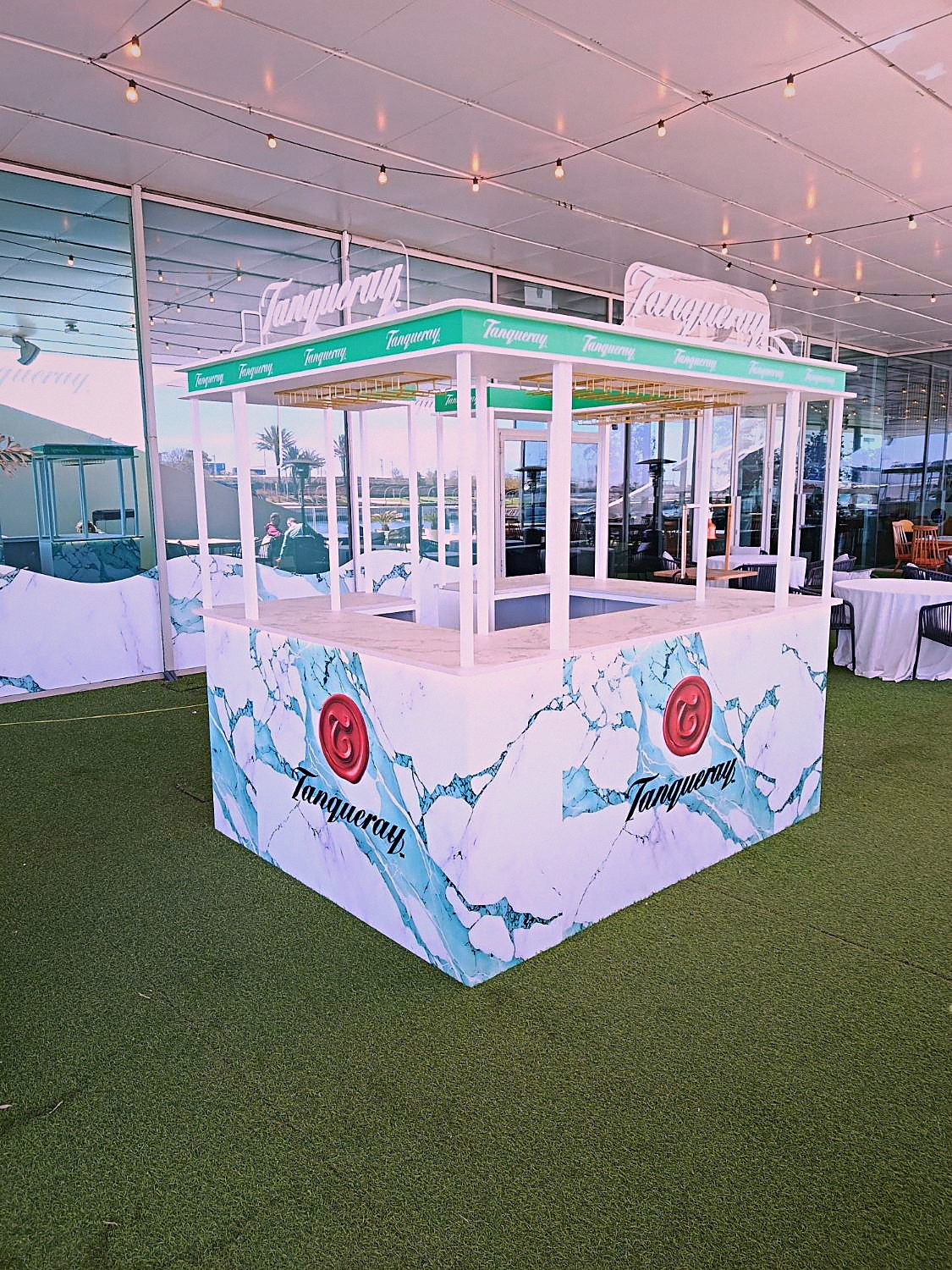 Barra Tanqueray