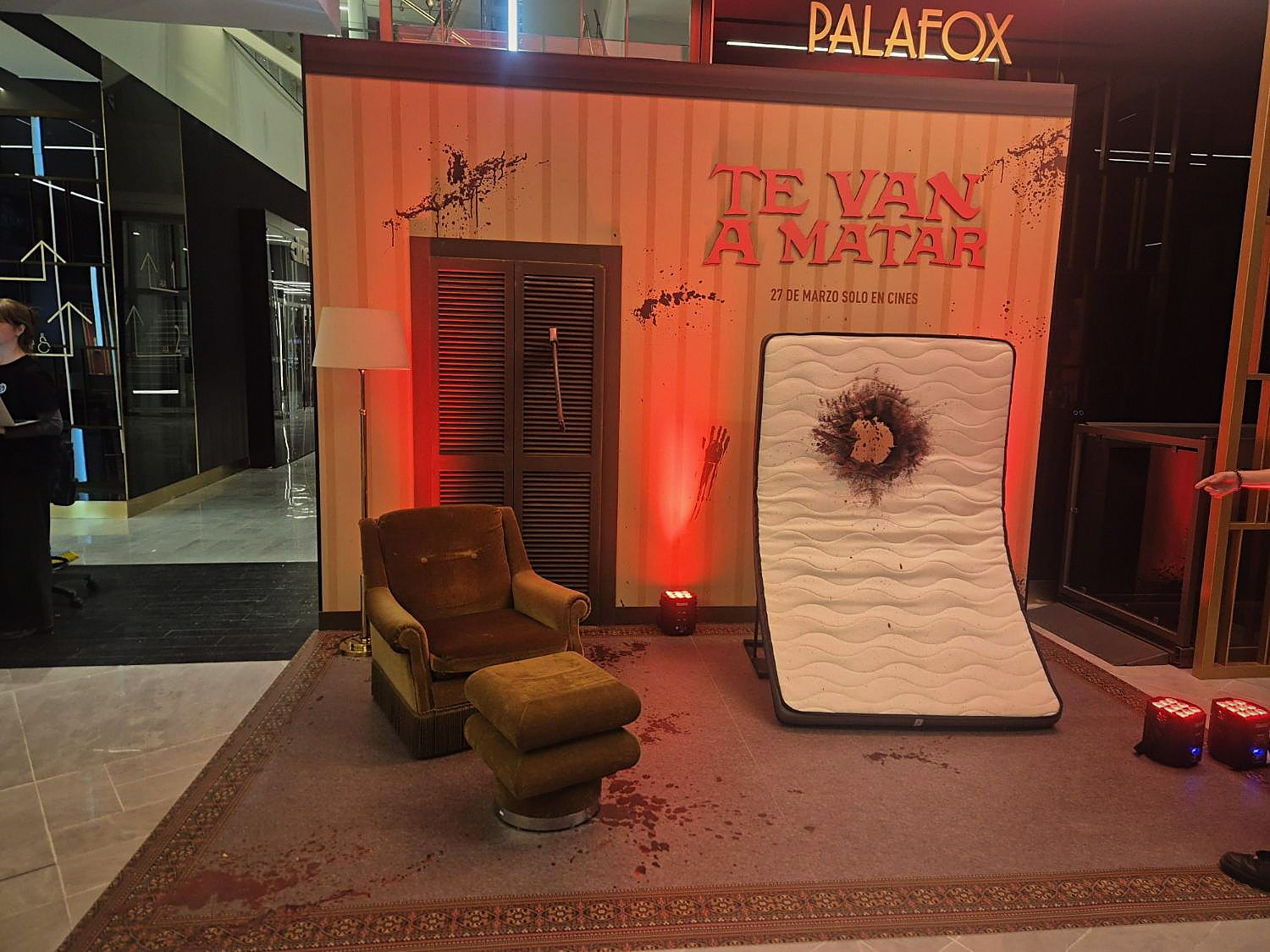 Te van a matar — Yelmo Palafox